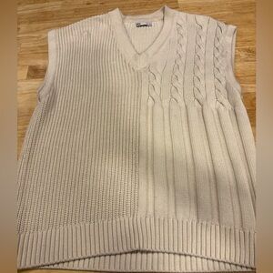 Zara Women's V-Neck Sweater in Cream
